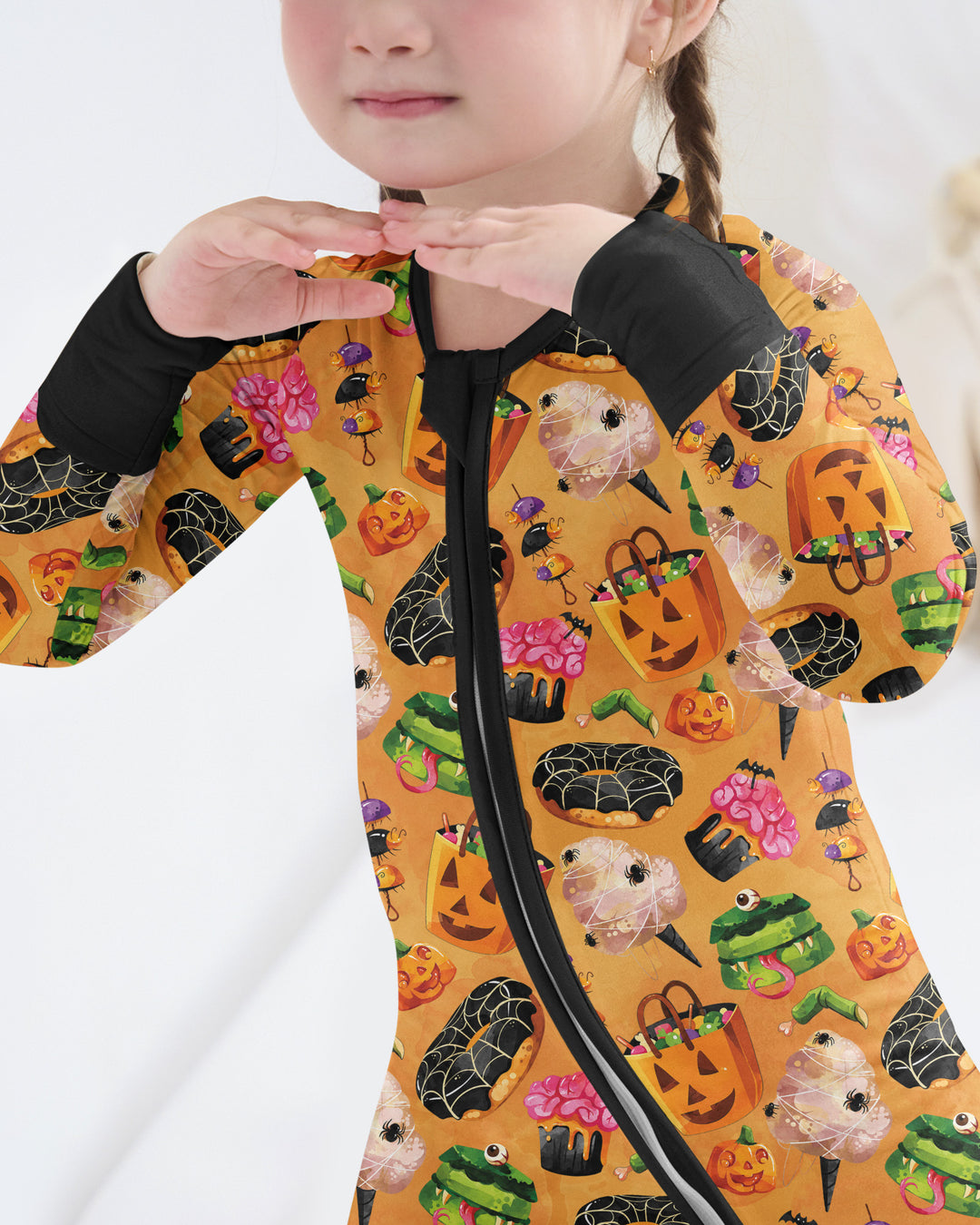 Spooky Snack Shack Bamboo Convertible Zippy