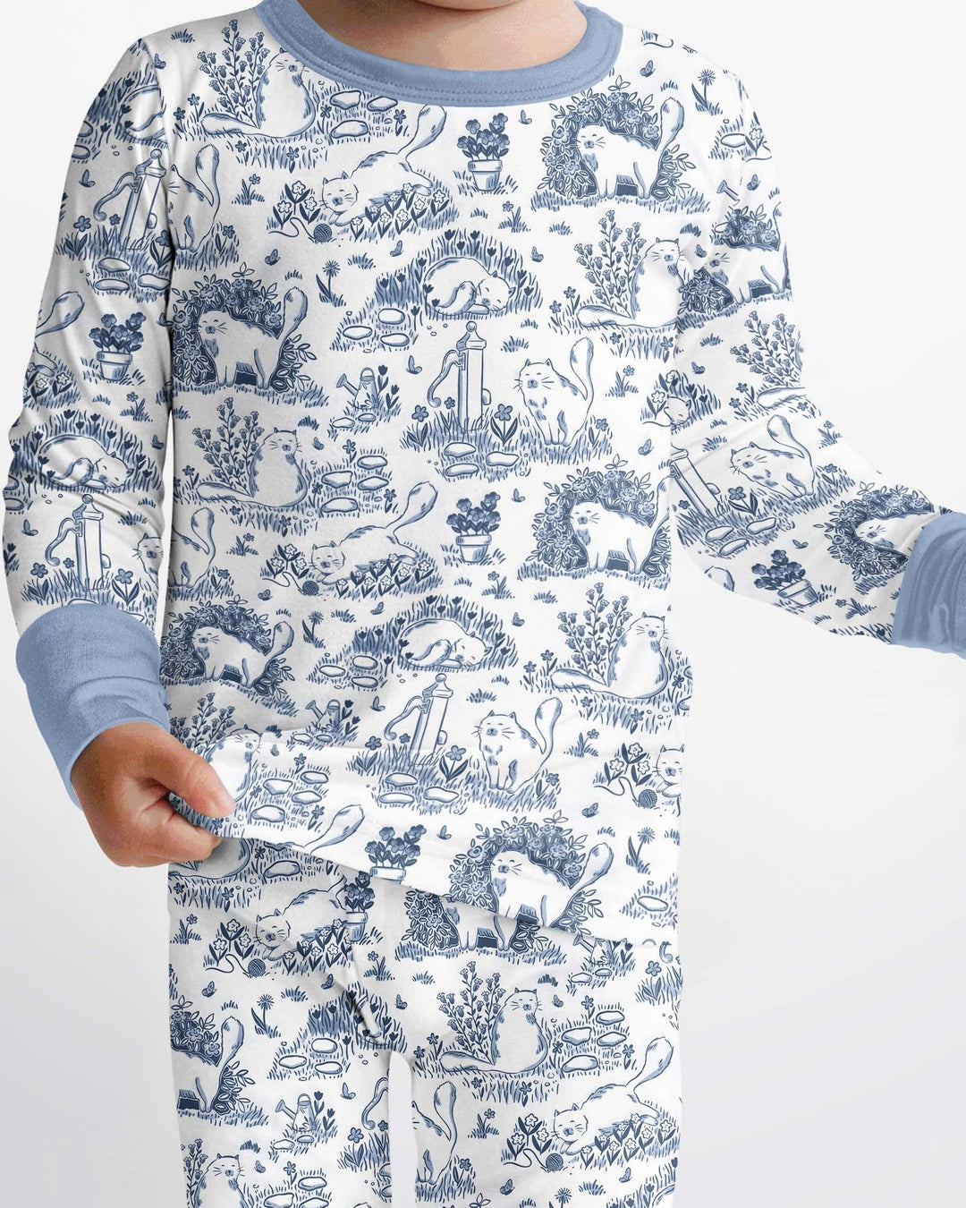 Toile Cats Bamboo Two Piece Long Sleeve Pajama Set