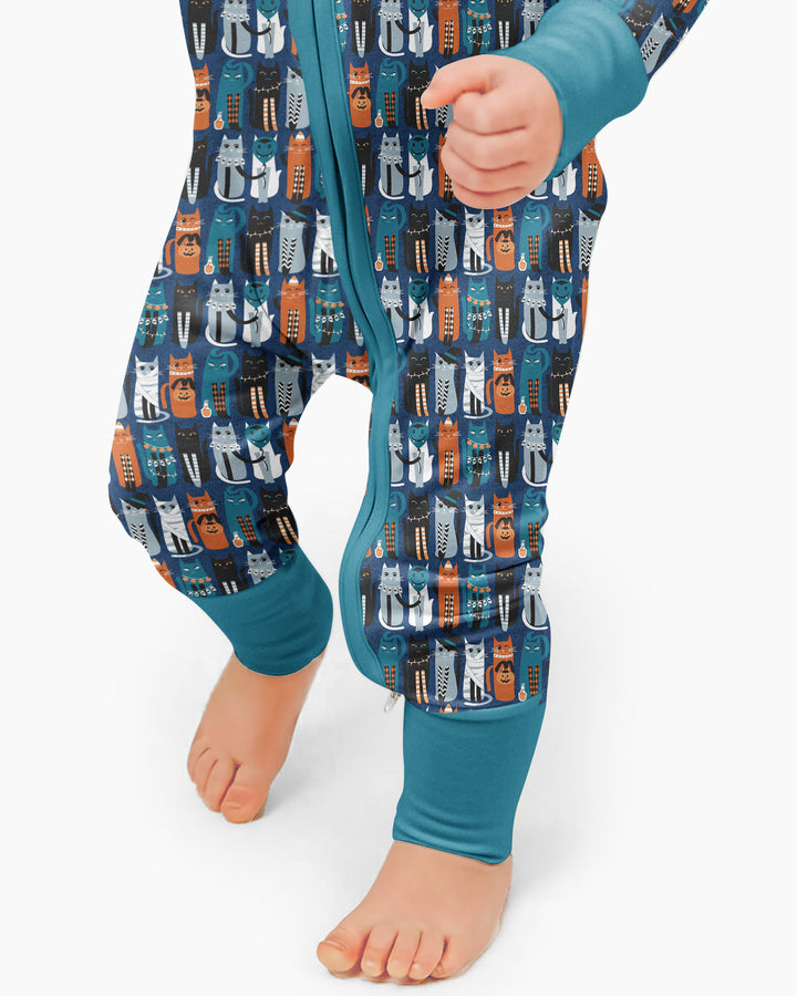 Retro Halloween Cat Bamboo Convertible Zippy