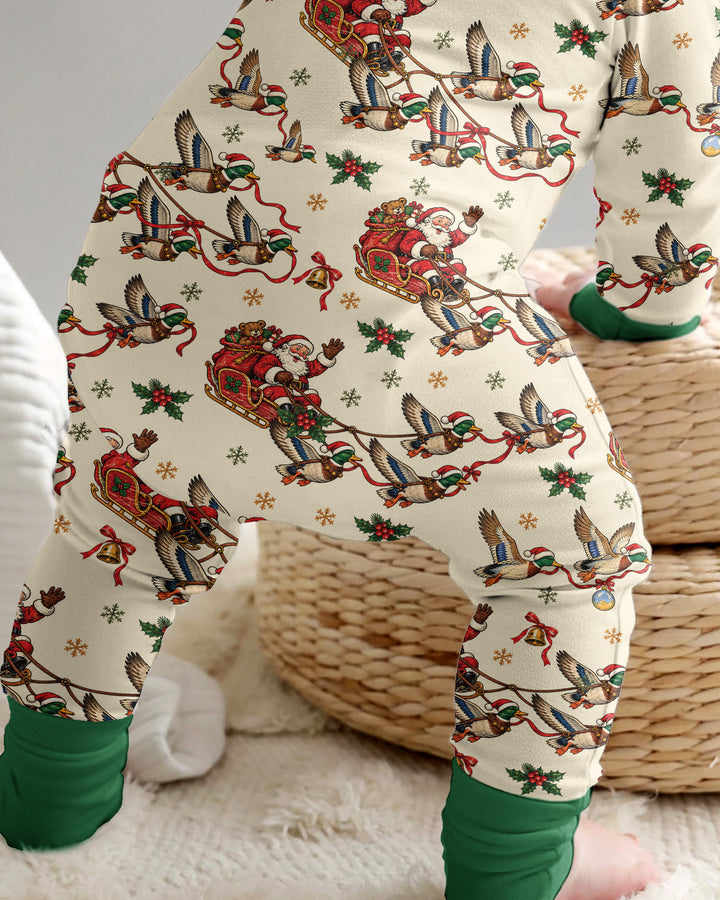 Santa Sleigh with Mallard Ducks Bamboo Convertible Zippy