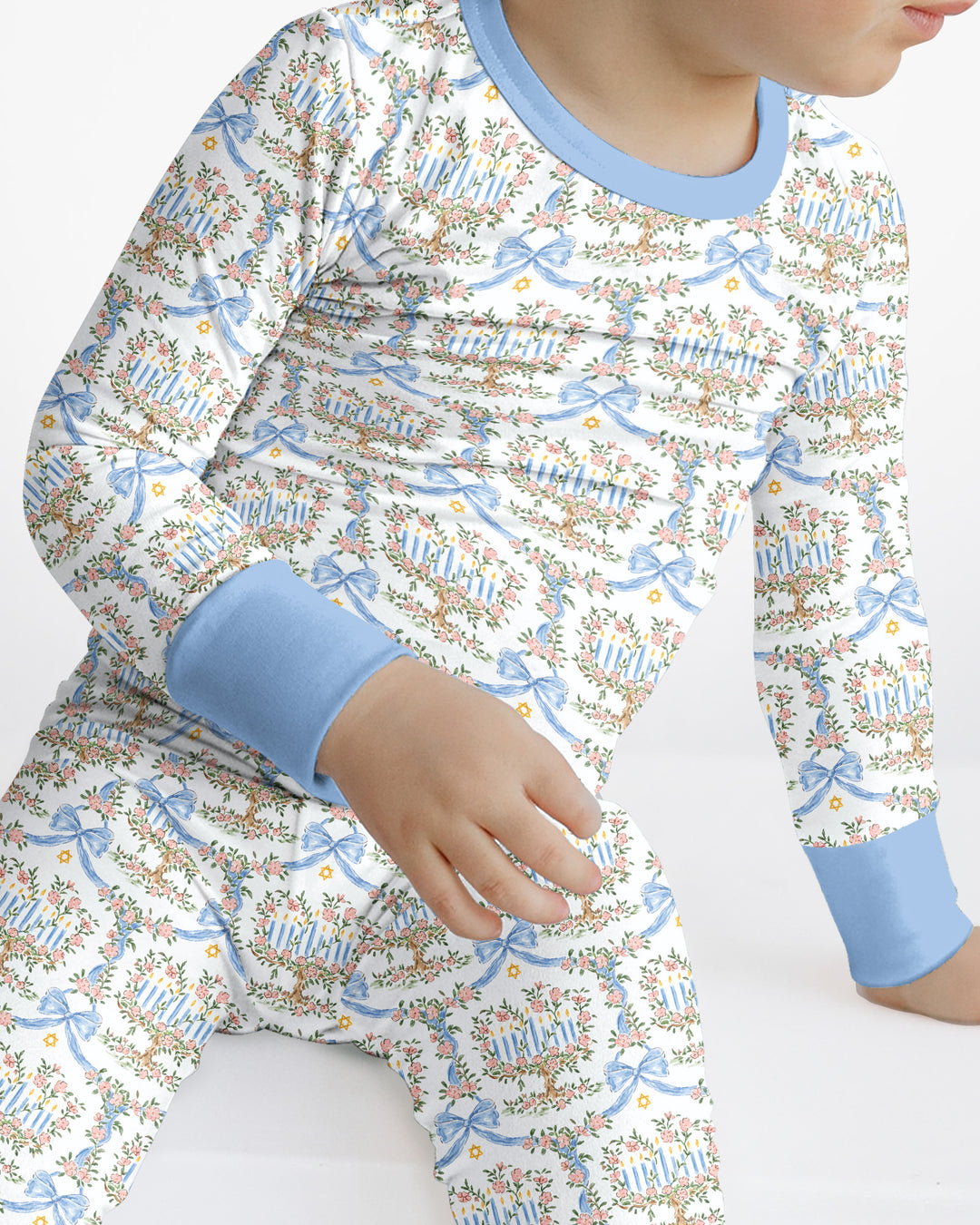 Cute Bow Hanukkah Menorah Bamboo Two Piece Long Sleeve Pajama Set