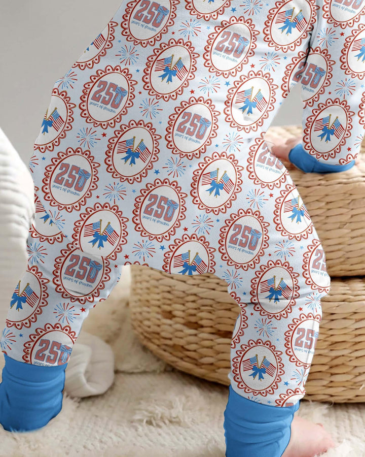 Patriotic Coquette Bamboo Convertible Zippy