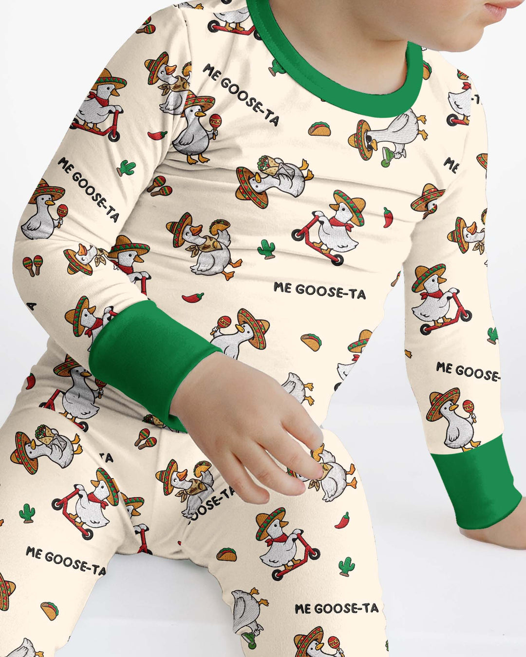 Me-Goose-Ta Bamboo Two Piece Long Sleeve Pajama Set