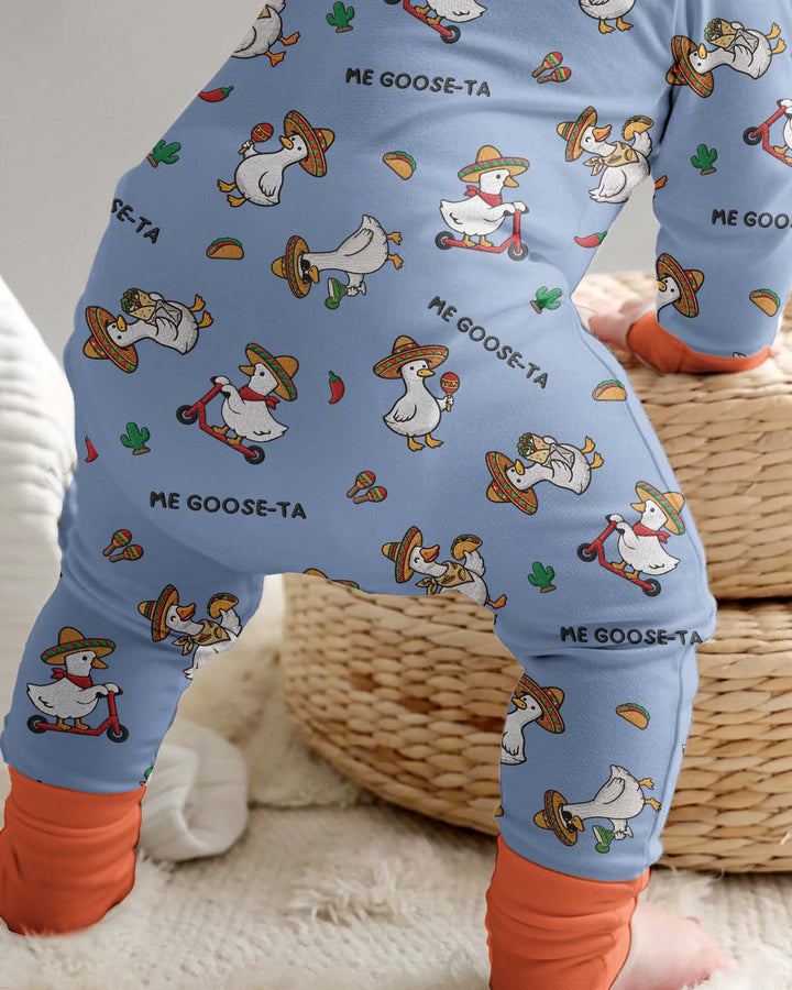 Me-Goose-Ta Bamboo Convertible Zippy