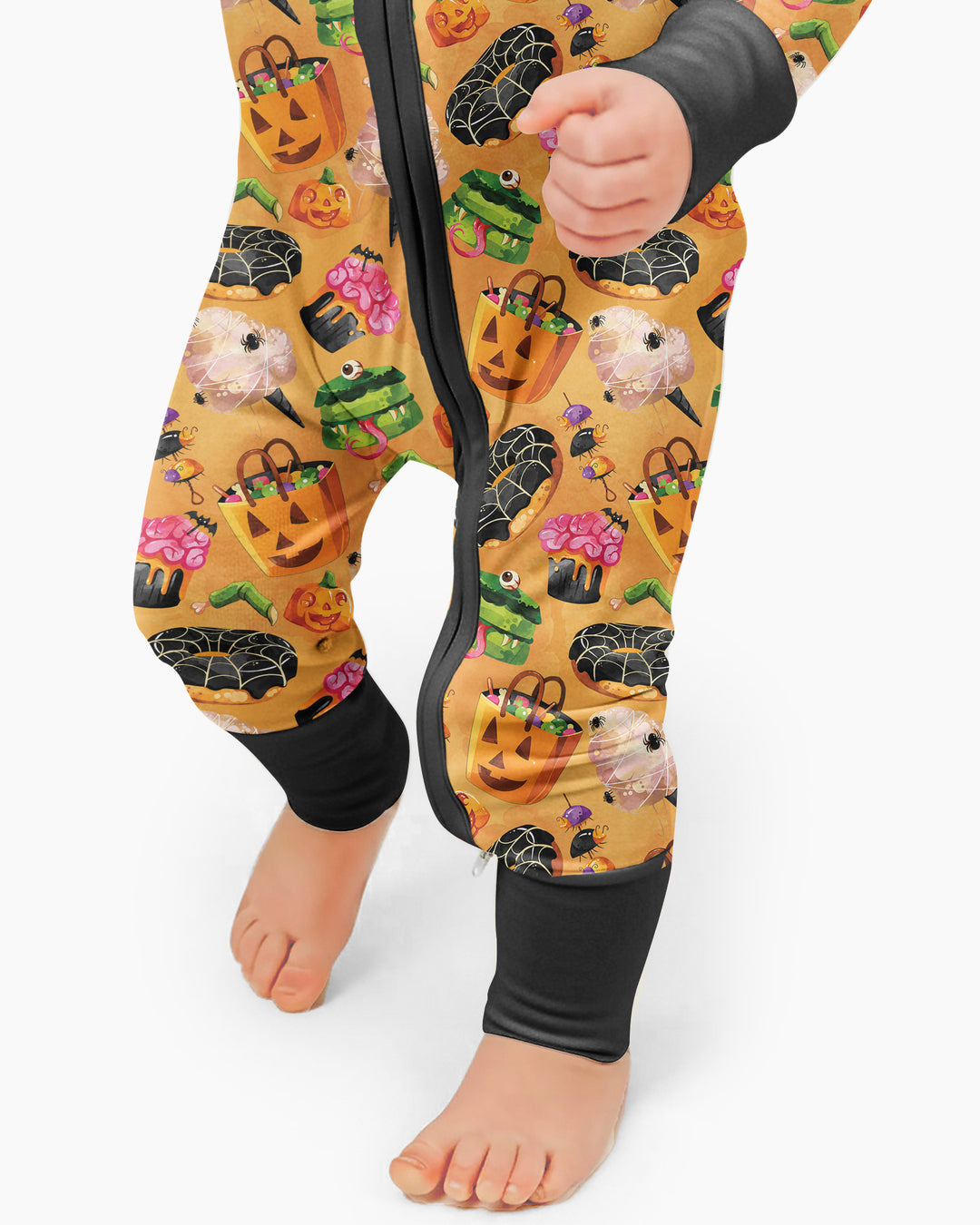 Spooky Snack Shack Bamboo Convertible Zippy