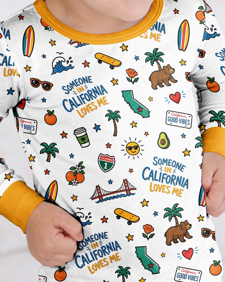 Someone in California Loves Me Bamboo Two Piece Long Sleeve Pajama Set (P)