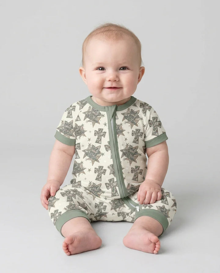 Camo God is Good Family Matching Bamboo Shorty Zippy