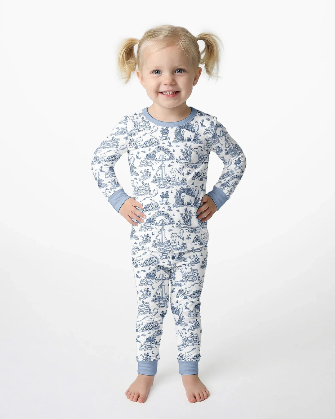 Toile Cats Bamboo Two Piece Long Sleeve Pajama Set
