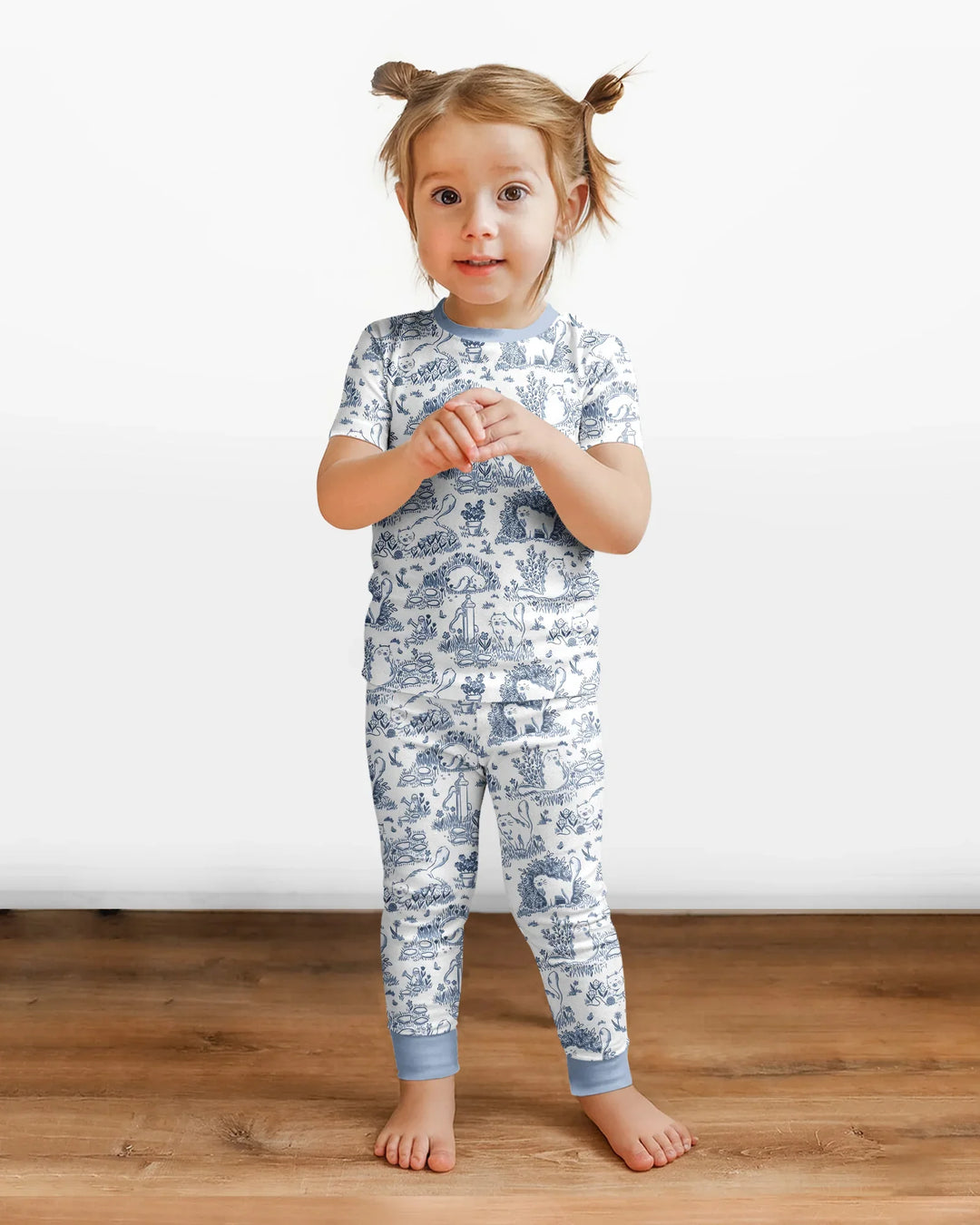 Toile Cats Bamboo Two Piece Short Sleeve Pajama Set