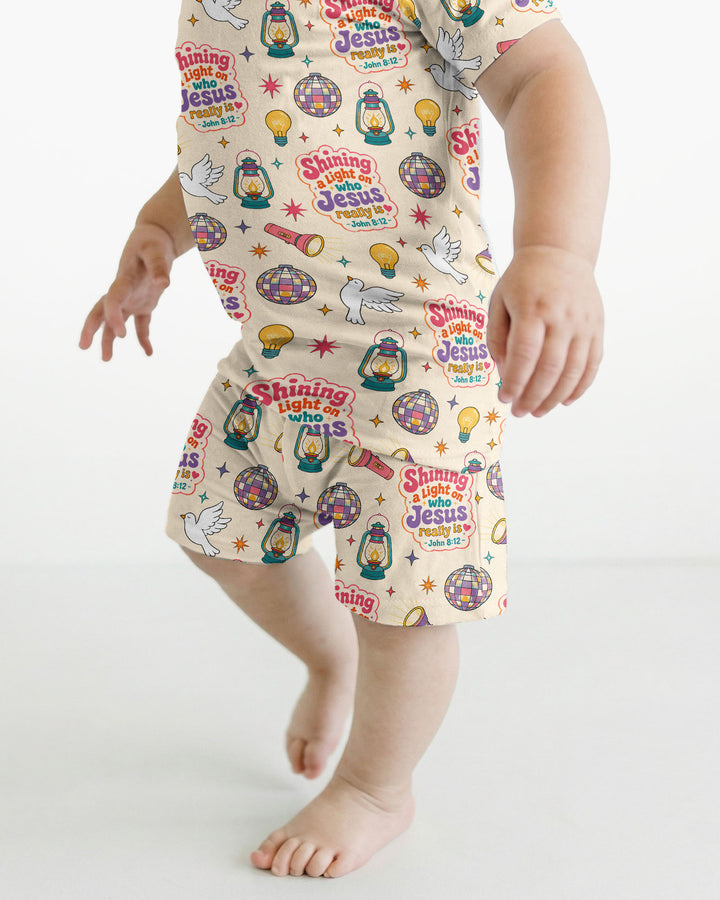 VBS Shining A Light On Who Jesus Really Is Bamboo Two Piece Short Sleeve Shorts Pajama Set