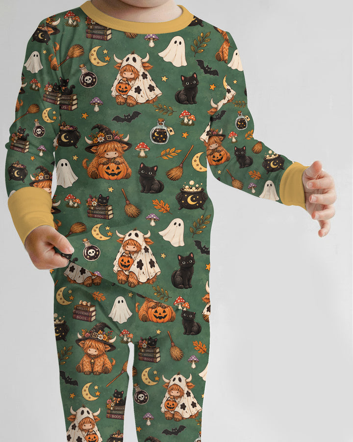 Vintage Highland Cow Halloween Bamboo Two Piece Long Sleeve Pajama Set