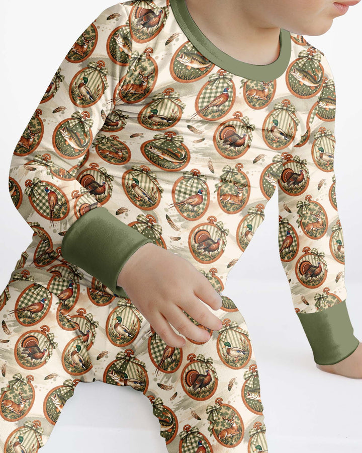 It's Hunting Season Vintage Bamboo Two Piece Long Sleeve Pajama Set