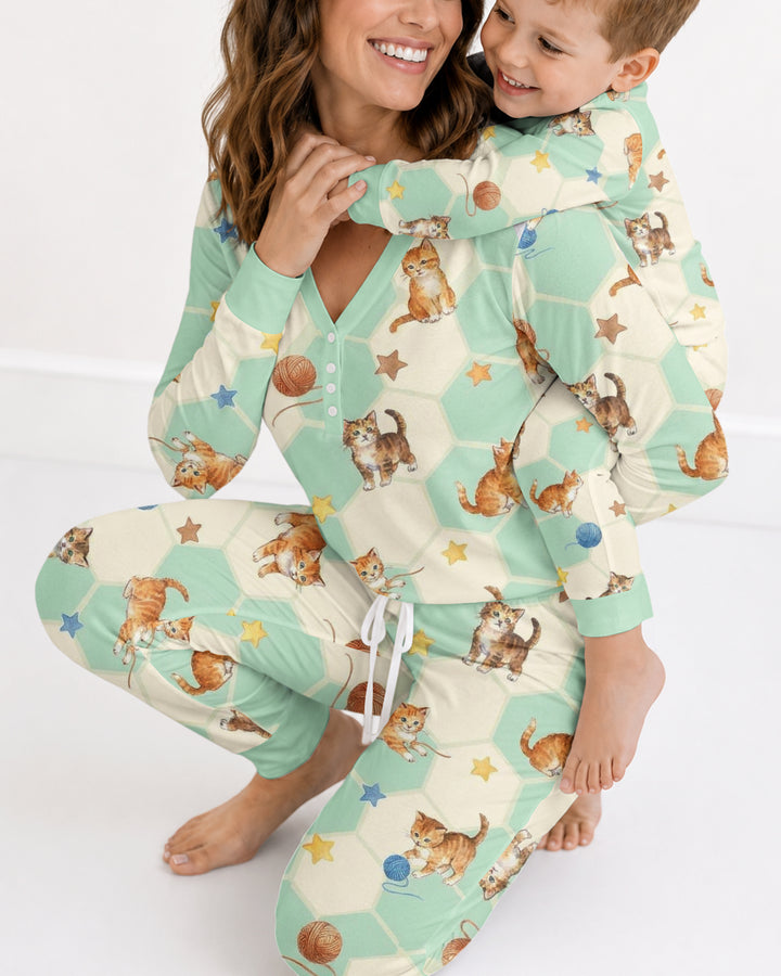Guess Who Found The Yarn Bamboo Women Pajama Set