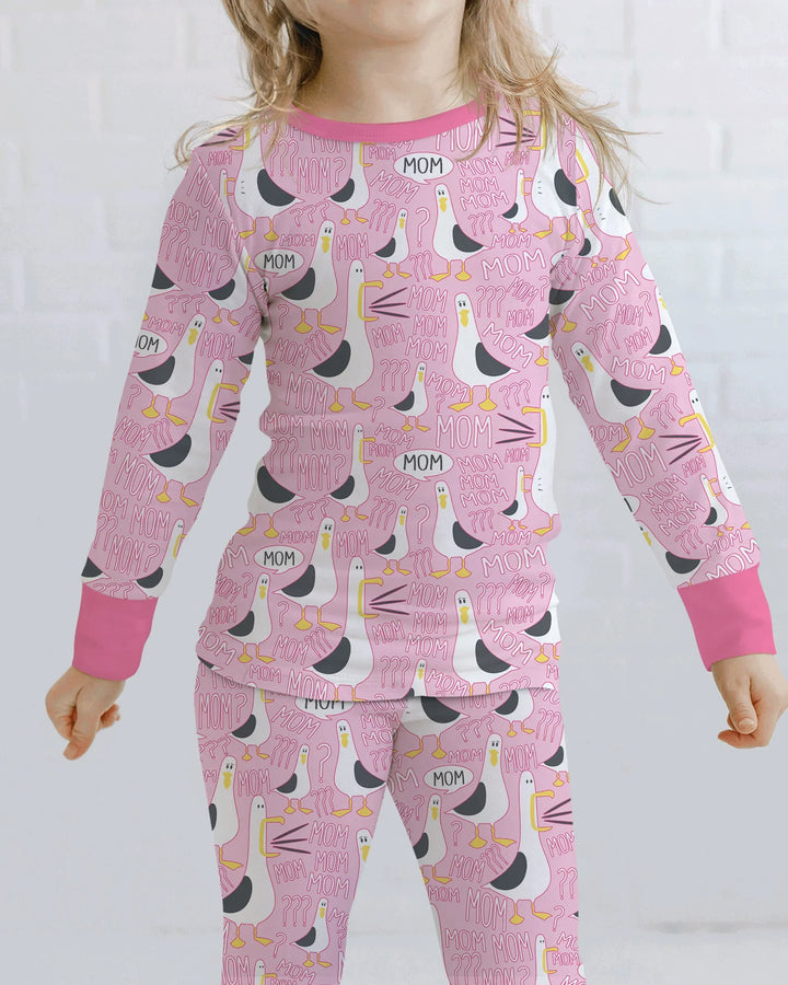 Funny Seagull MOM Two Piece Long Sleeve Pajama Set