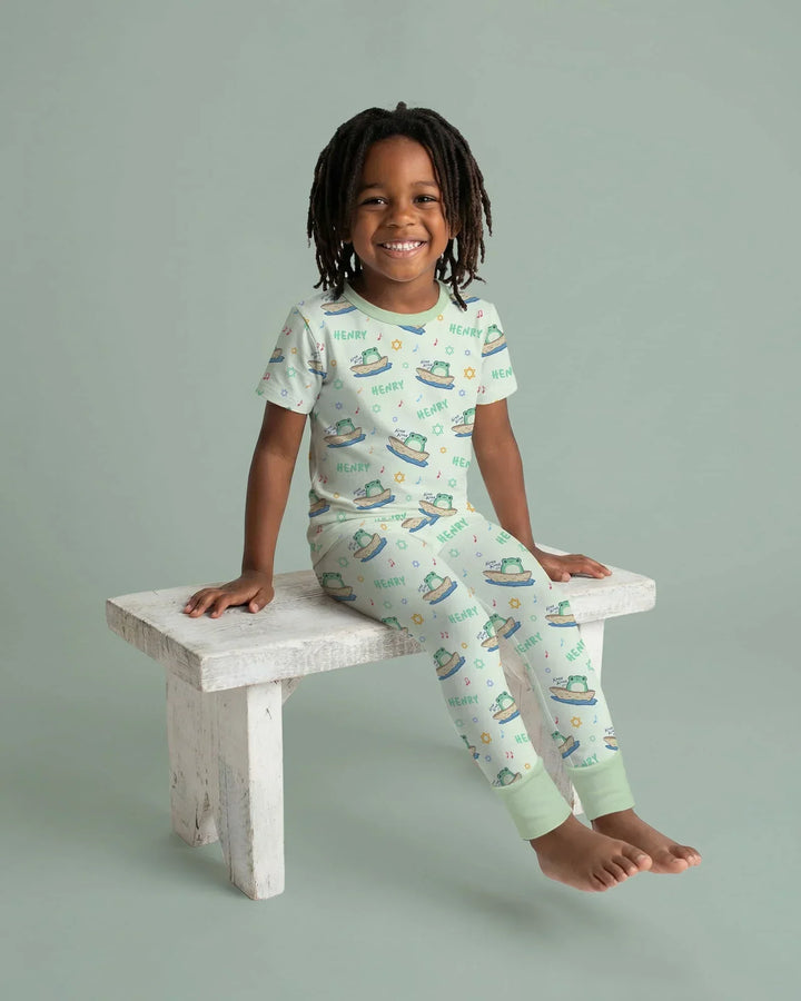 Frogs Here, Frogs There Passover Custom Name Bamboo Two Piece Short Sleeve Pajama Set