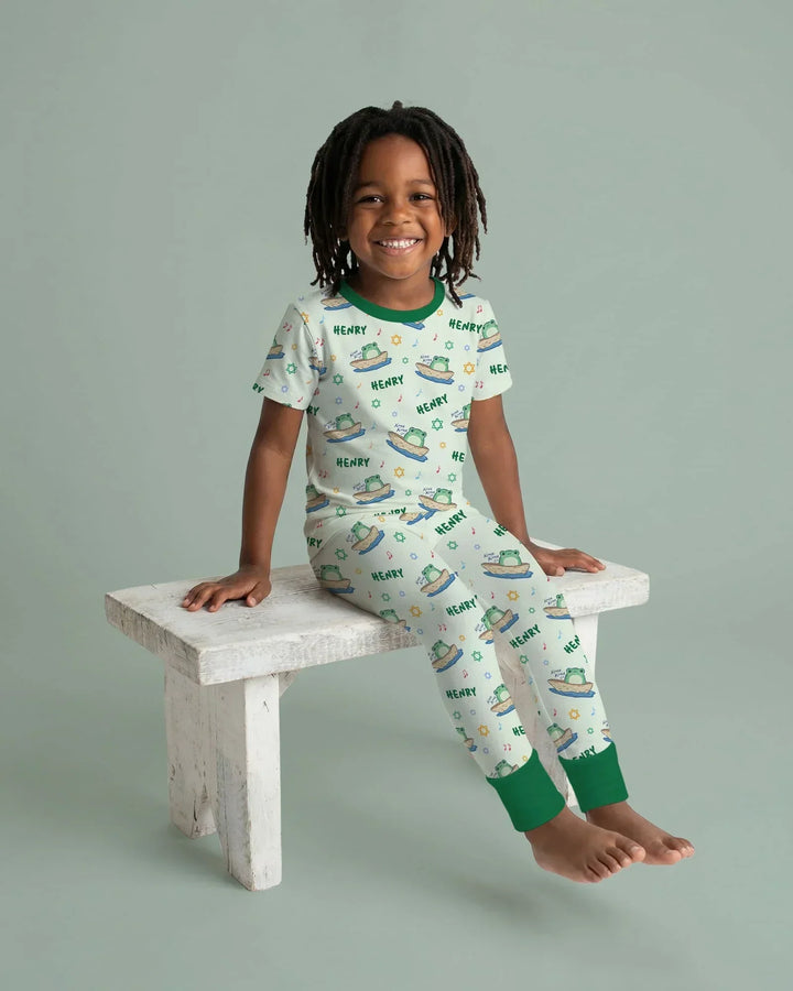 Frogs Here, Frogs There Passover Custom Name Bamboo Two Piece Short Sleeve Pajama Set