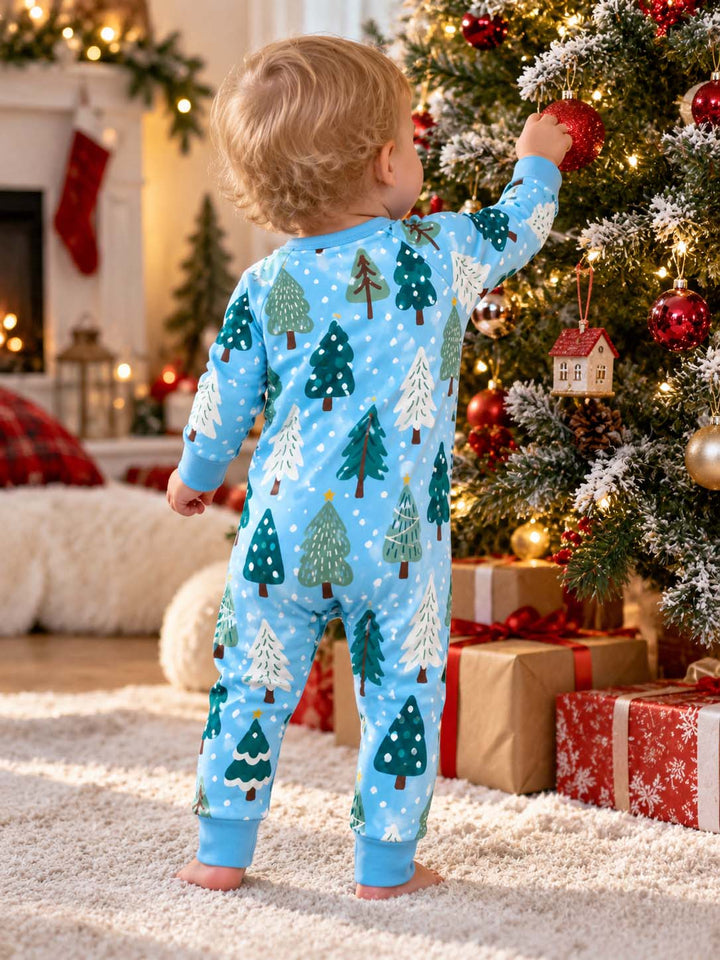 Snowy Christmas Trees Bamboo Convertible Zippy