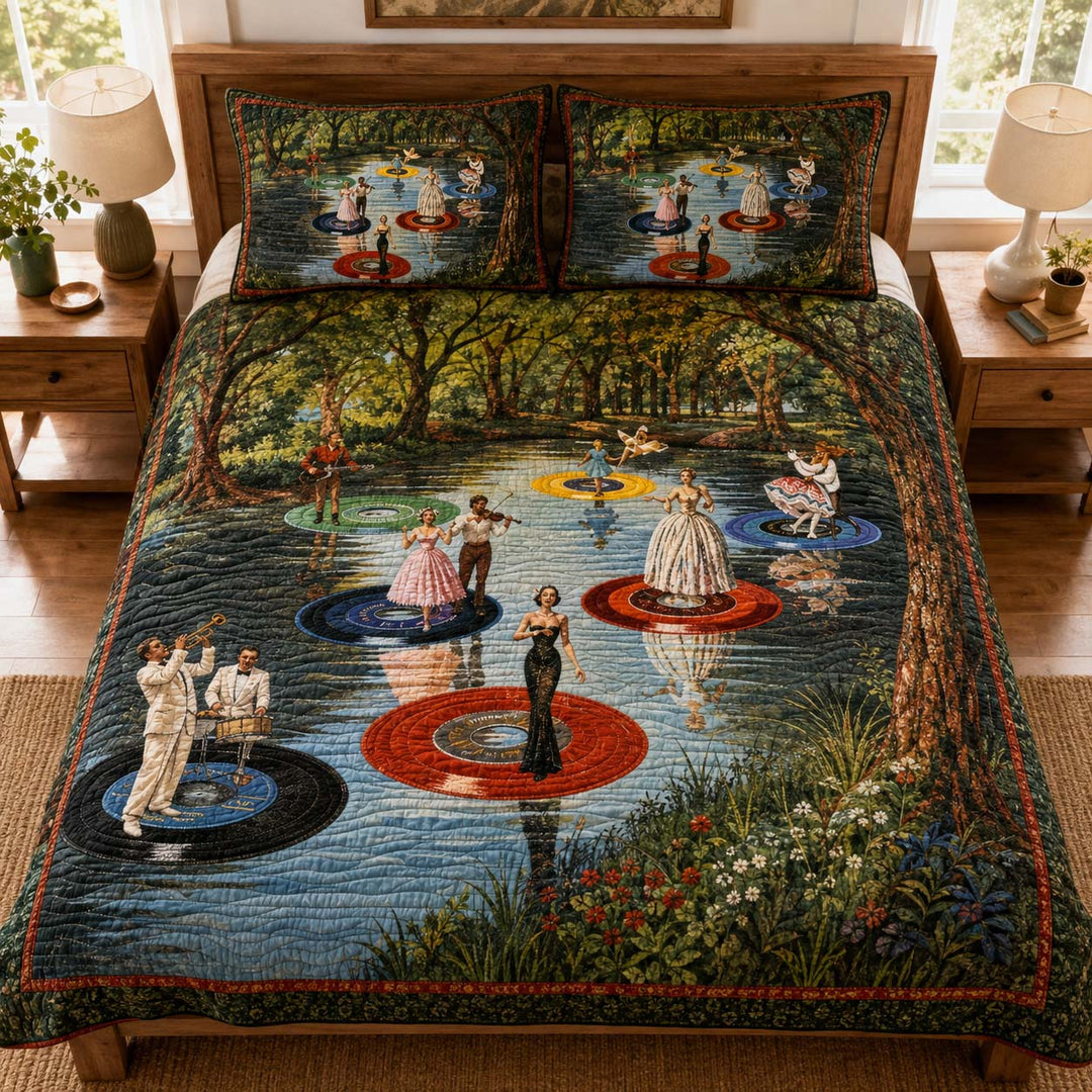 Vinyl River Serenade Bamboo Quilt Bedding Set