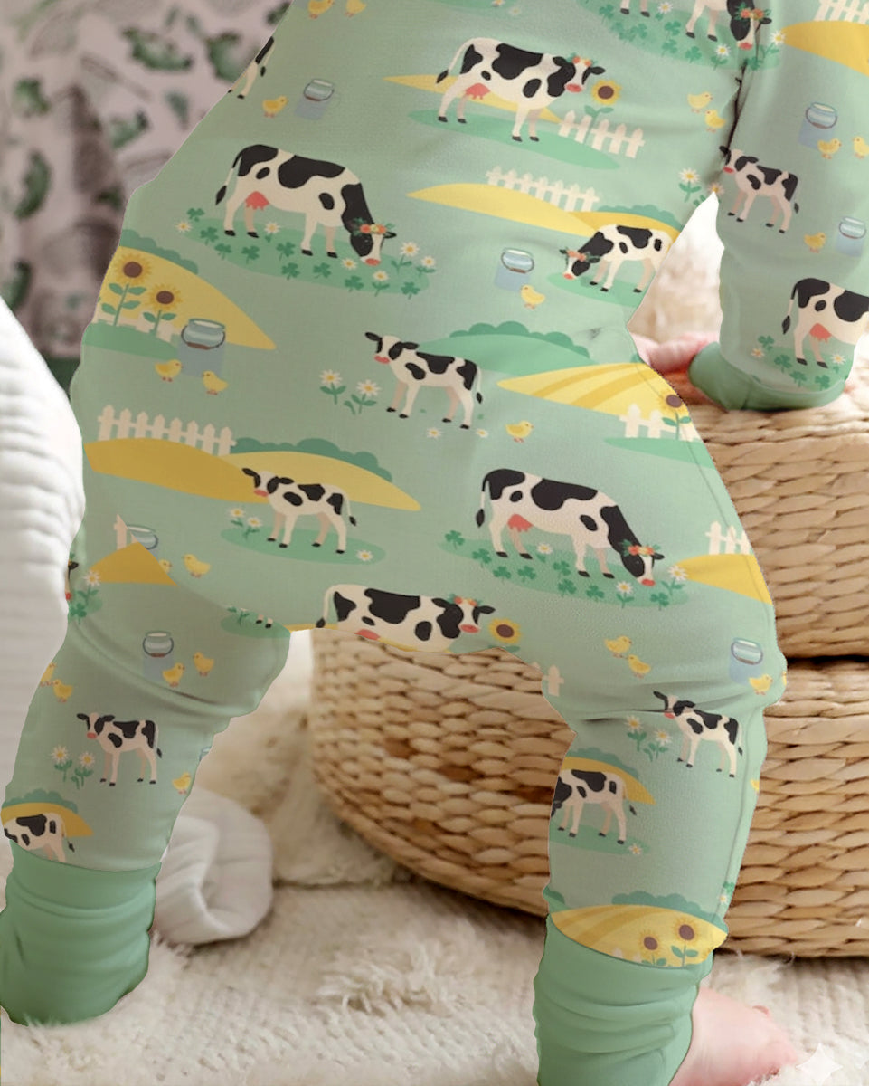 Pasture Sunlit Waltz Bamboo Convertible Zippy