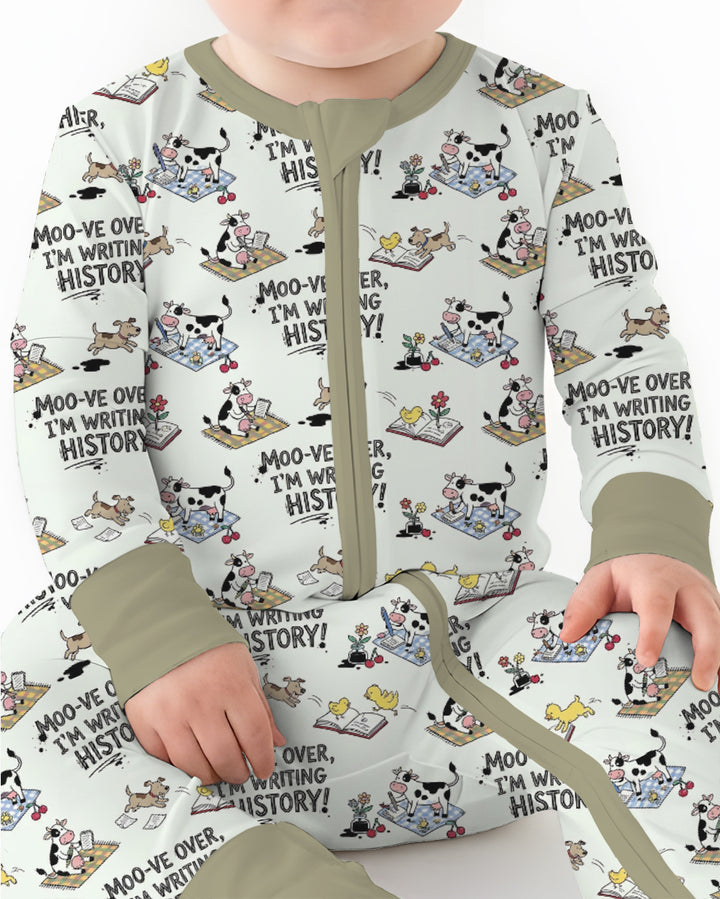 Writing Moo History Bamboo Convertible Zippy