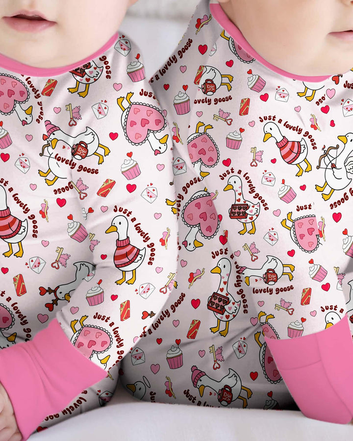 Valentine Silly Goose Bamboo Convertible Zippy