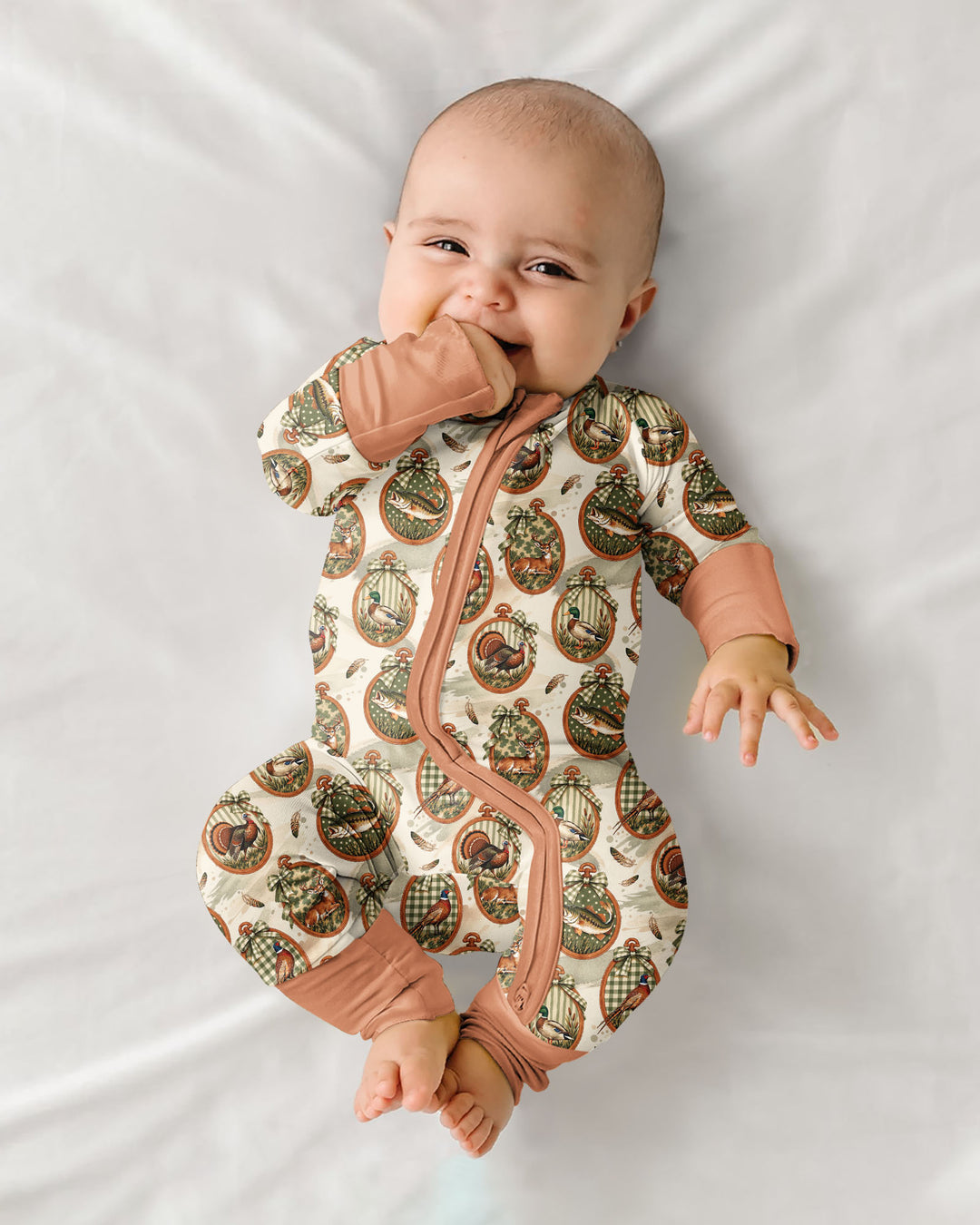 It's Hunting Season Vintage Bamboo Convertible Zippy