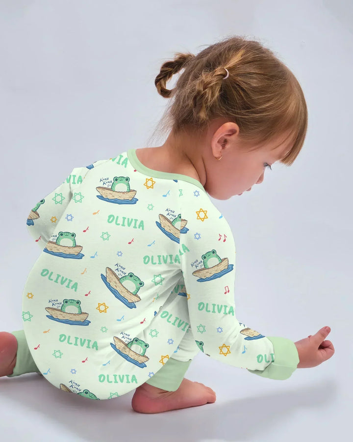 Frogs Here, Frogs There Passover Custom Name Bamboo Convertible Zippy
