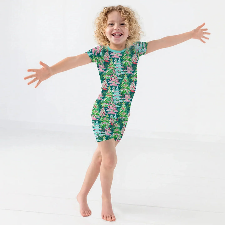 Brushstroke Merry Trees Two Piece Short Sleeve Shorts Pajama Set , Brushstroke Merry Trees Two Piece Short Sleeve Shorts Pajama Set - 12-18M