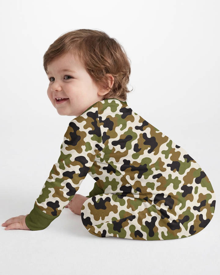 Custom Name Daddy's Hunting Buddy Bamboo Convertible Zippy
