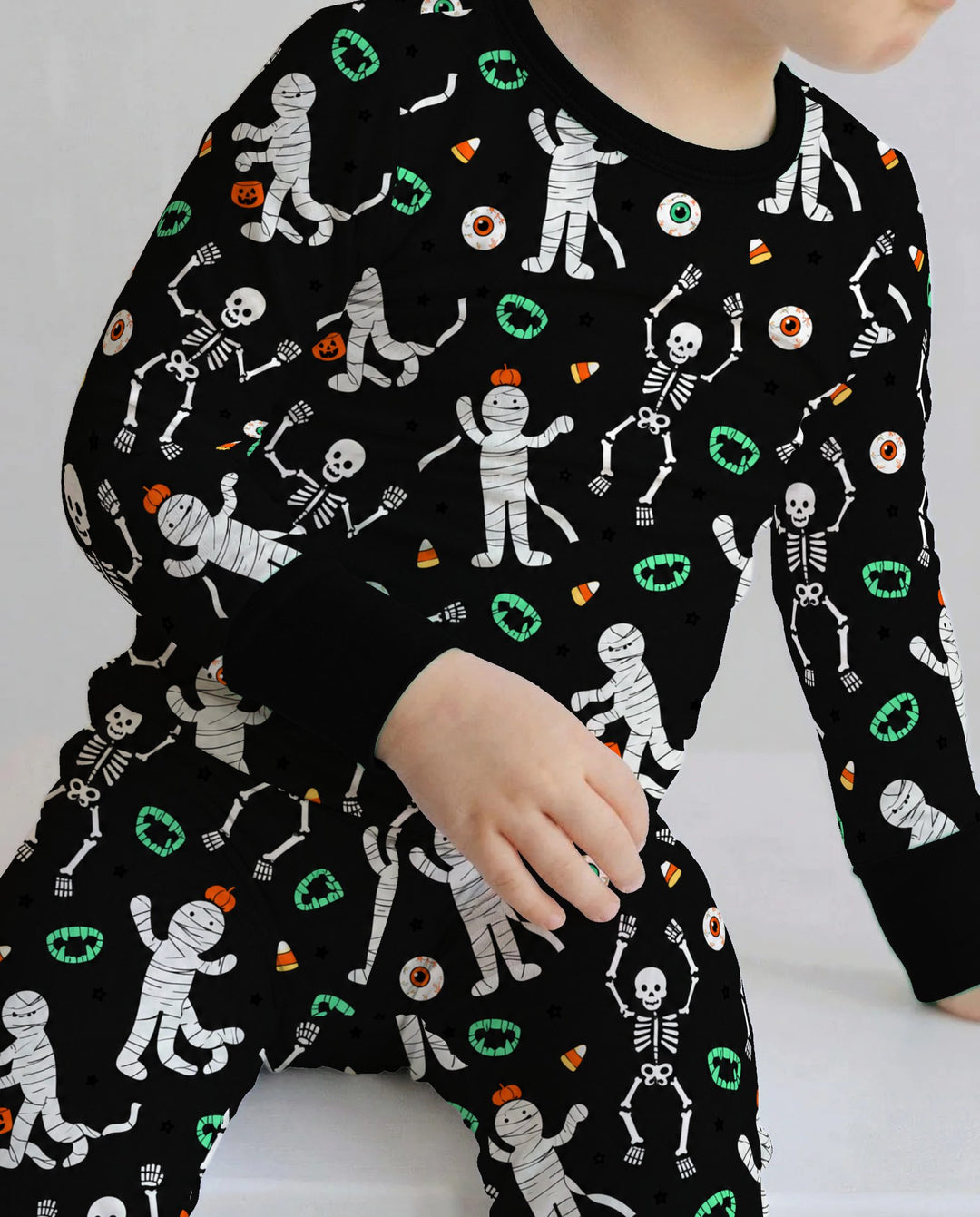 Glow In The Dark Spooky Mummy Skeleton Mix Bamboo Two Piece Long Sleeve Pajama Set