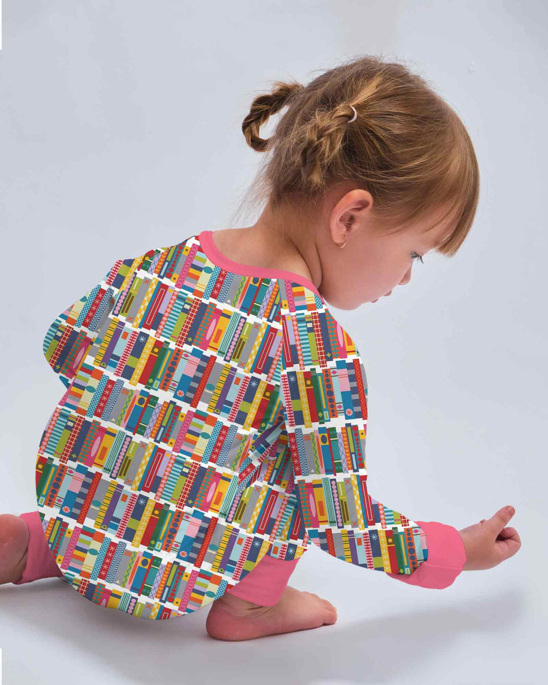 Rainbow Bookshelf Bamboo Convertible Zippy