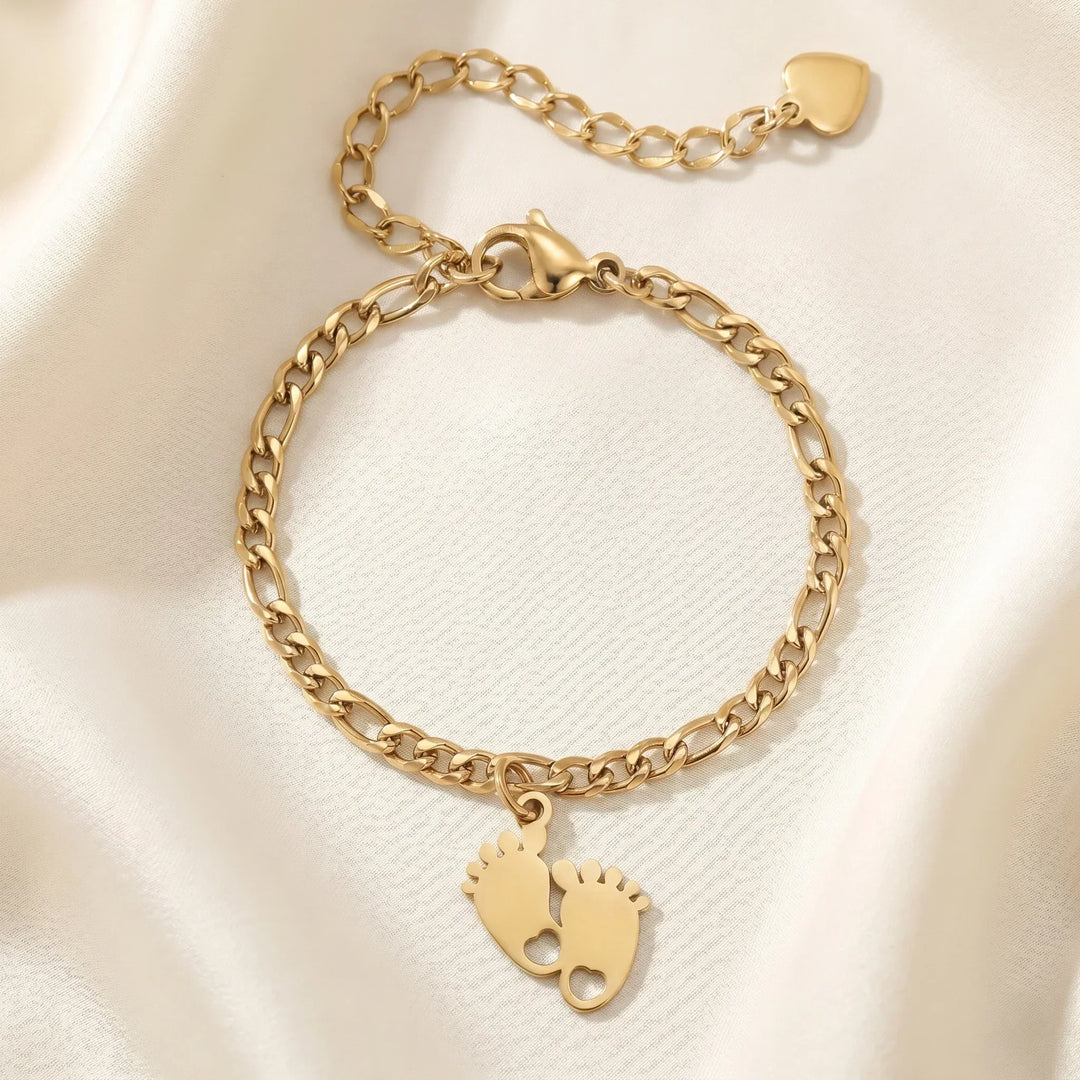 Tiny Steps: Personalized Baby Feet Anklet