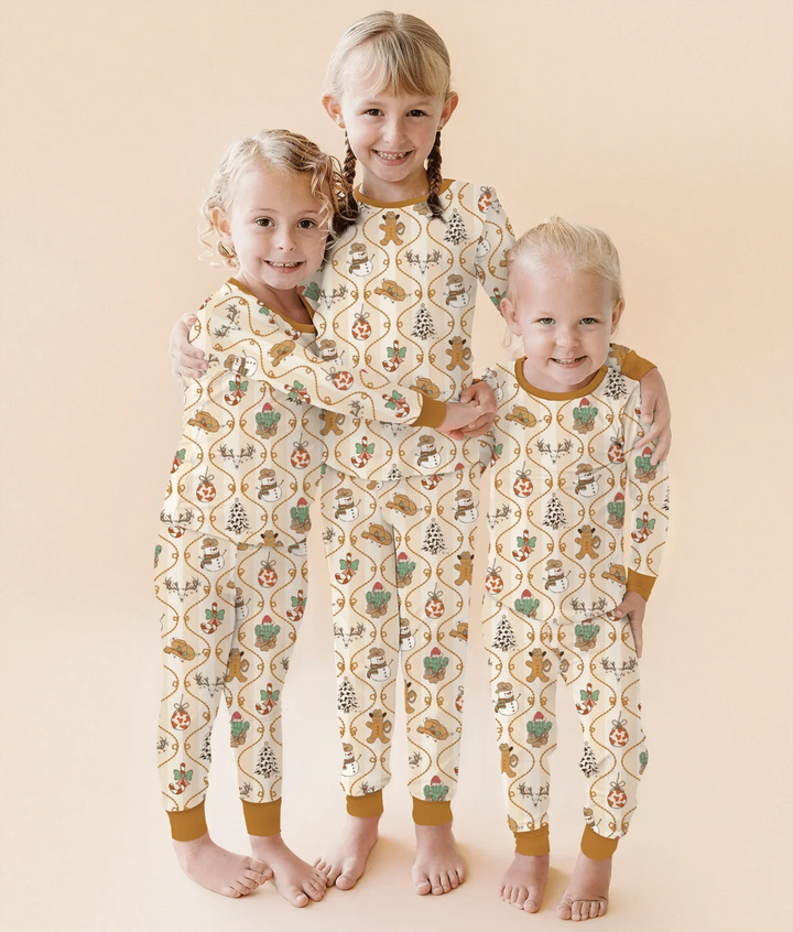 Howdy Christmas Two Piece Long Sleeve Pajama Set , Howdy Christmas Two Piece Long Sleeve Pajama Set - 12-18M