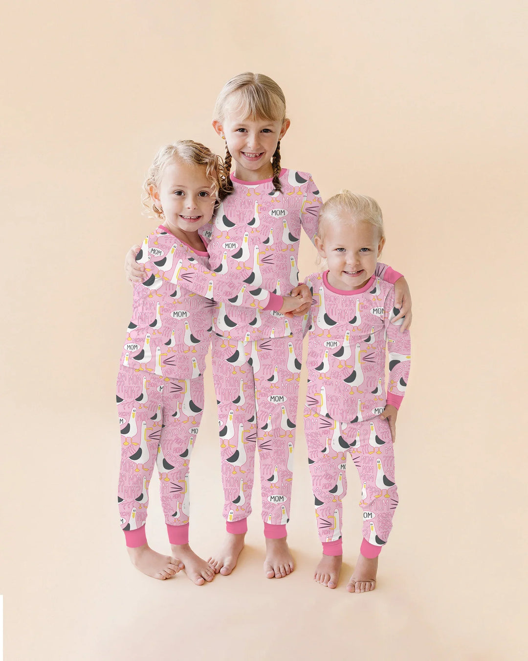 Funny Seagull MOM Two Piece Long Sleeve Pajama Set