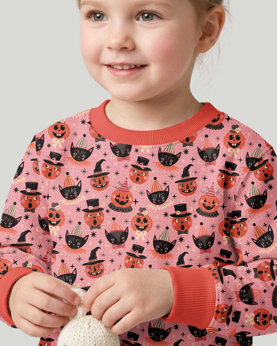Retro Halloween Cats and Funny Pumpkins Bamboo Crewneck Sweatshirt