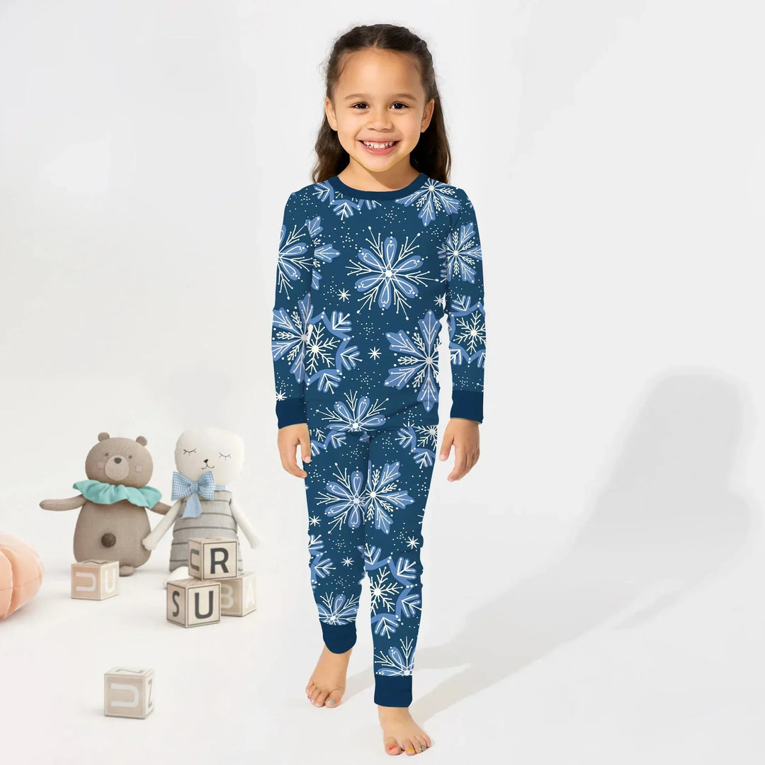 Winter Snowflakes Two Piece Long Sleeve Pajama Set , Winter Snowflakes Two Piece Long Sleeve Pajama Set - 12-18M